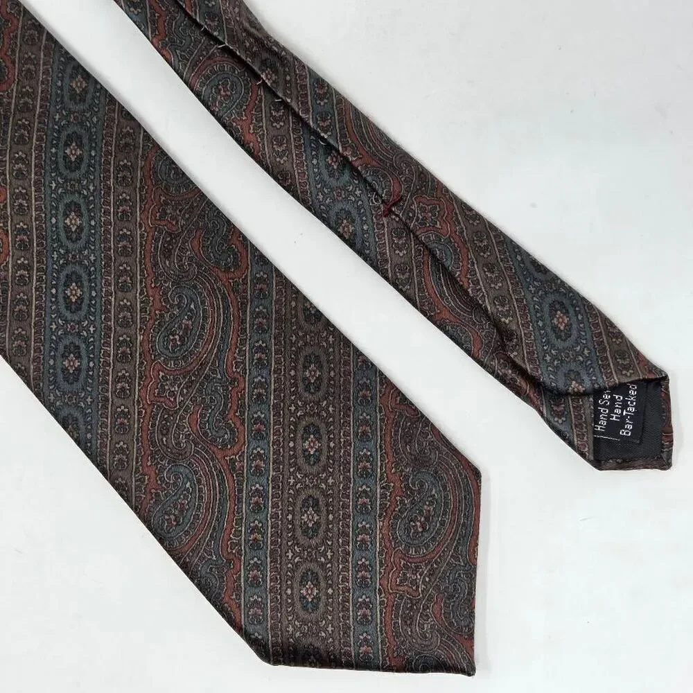 OSCAR DE LA RENTA SILK TIE GREEN TAN RED PAISLEY SATIN STRIPE SMOOTH 3.25